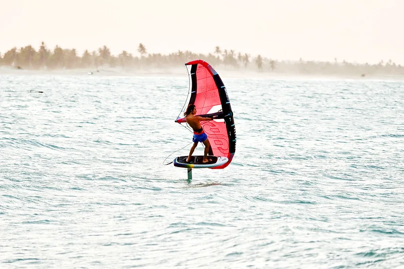 Eleveight WFS V7 2026 - wingfoil action