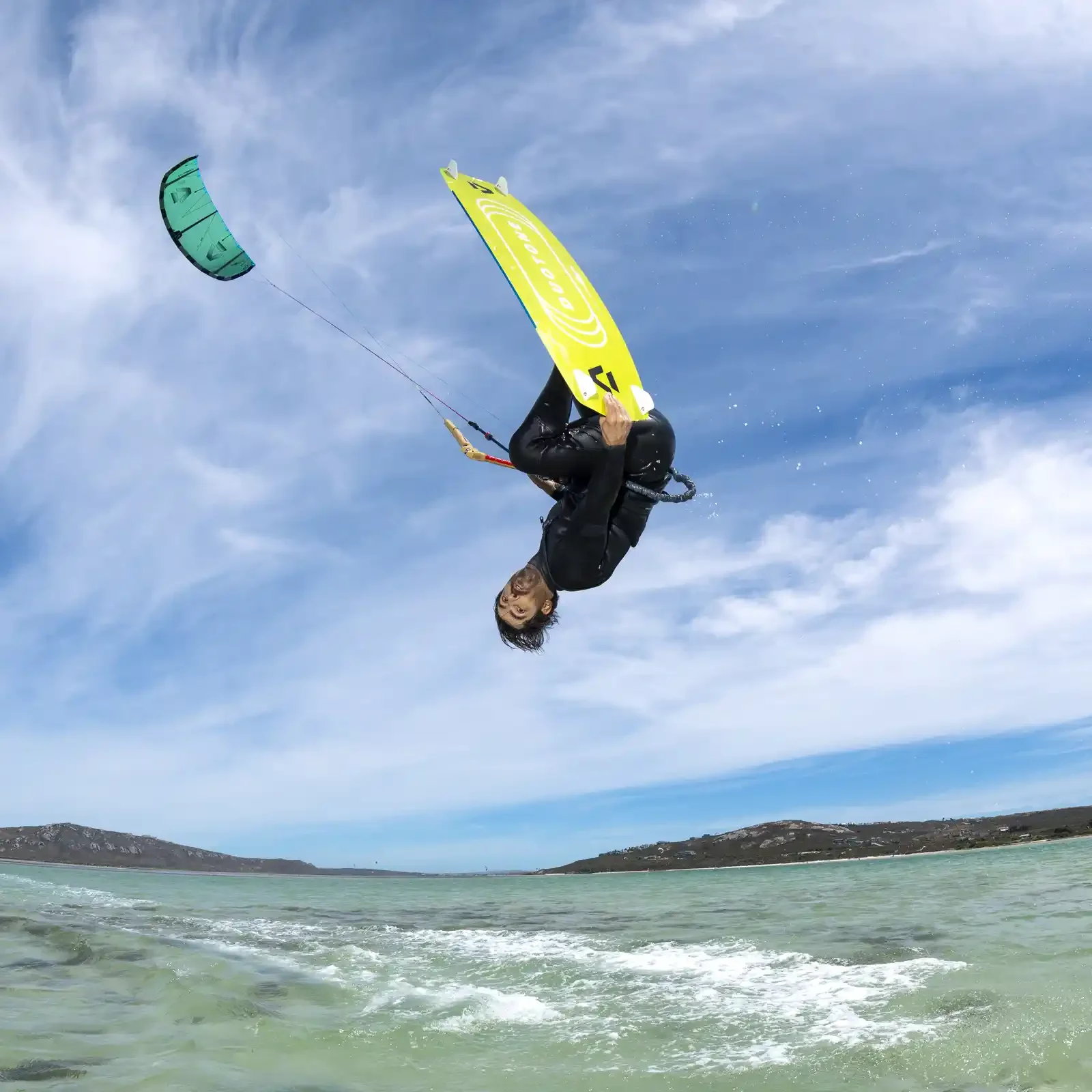 PACK KITESURF DUOTONE EVO 2026 + TRUST BAR 2026 + GONZALES 2026